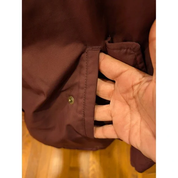 Old Navy Women's Faux Fur Hooded Burgundy Puffer Coat Jacket Size M - Picture 5 of 8